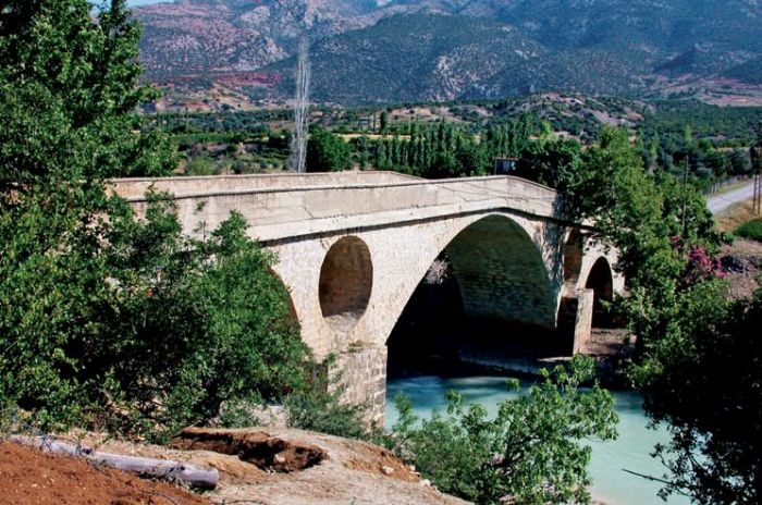 Karaman Köprüsü