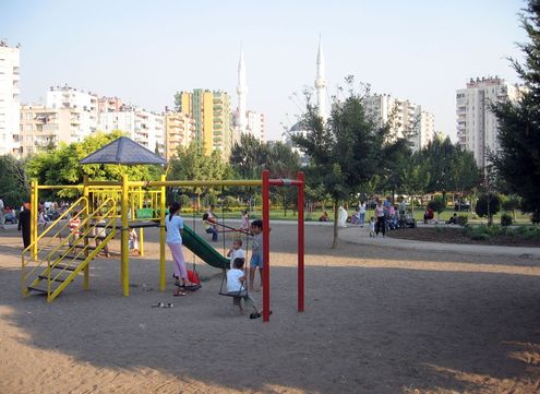 adana cumhuriyet park