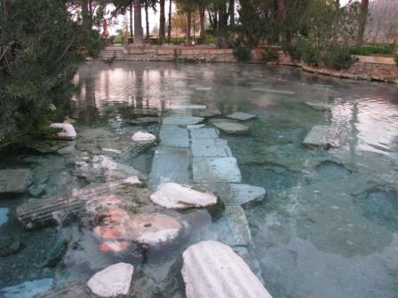 hierapolis antik havuz