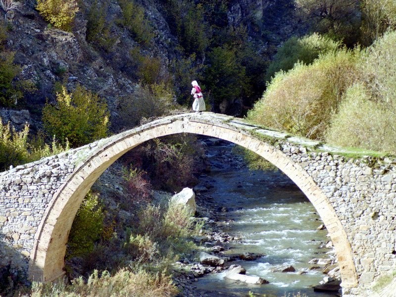 tarihi antalya kemer köprüsü