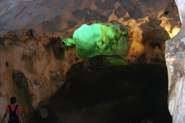 tarihi karain mağarası